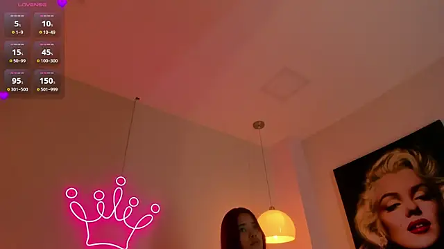 Snapshot of violeth_hill chatting on October 13, 7:58 pm violeth hill online show from October 13, 7:58 pm