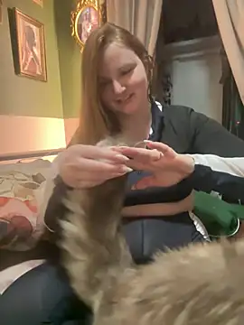 GingerSnap33 online show from February 25, 3:42 am