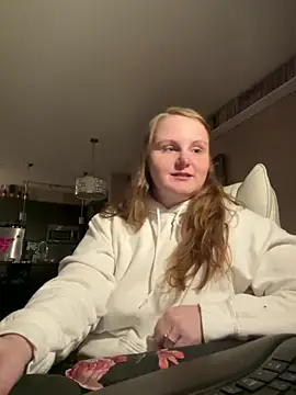 GingerSnap33 online show from March 15, 3:07 am