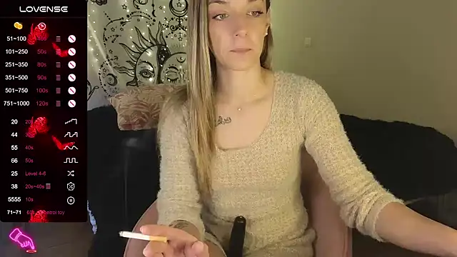 Snapshot of Nikiita-28 chatting on December 11, 2:54 pm Nikiita-28 online show from December 11, 2:54 pm