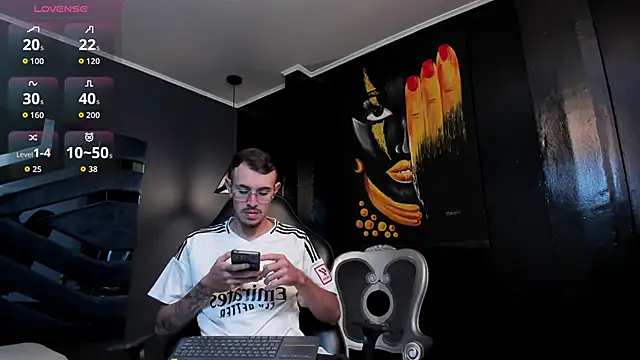 CodyWalkerR online show from September 11, 5:35 pm