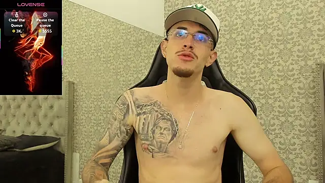 CodyWalkerR online show from November 8, 11:47 pm