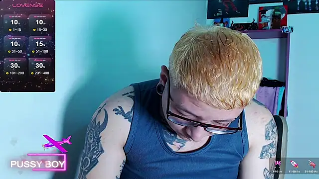 Snapshot of princeFtm chatting on December 14, 9:13 pm princeFtm online show from December 14, 9:13 pm