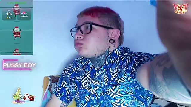 Snapshot of princeFtm chatting on December 31, 1:08 pm princeFtm online show from December 31, 1:08 pm