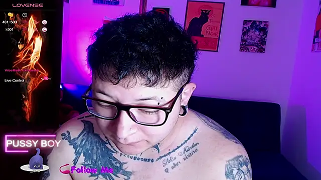 Snapshot of princeFtm chatting on September 15, 2:39 pm princeFtm online show from September 15, 2:39 pm