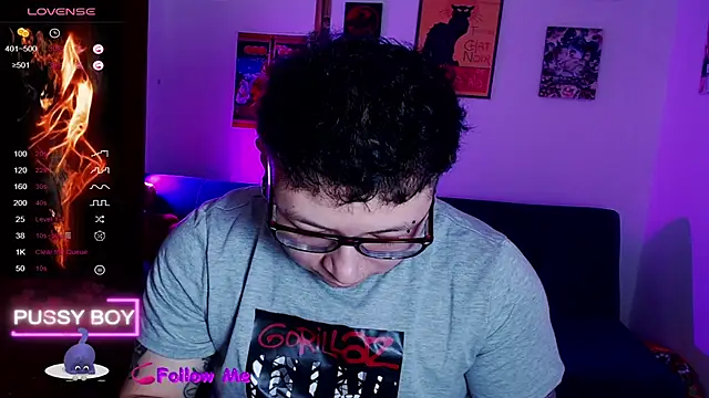 Snapshot of princeFtm chatting on September 28, 5:18 pm princeFtm online show from September 28, 5:18 pm