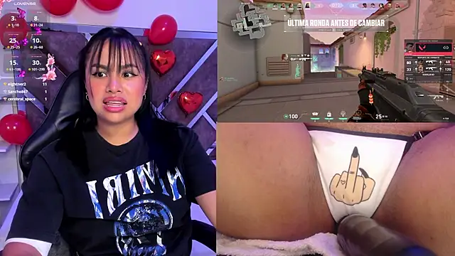 Snapshot of Alice_Roys chatting on February 3, 4:41 pm Alice Roys online show from February 3, 4:41 pm