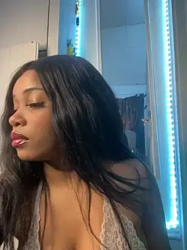 lovekaylaa online show from February 18, 10:16 am