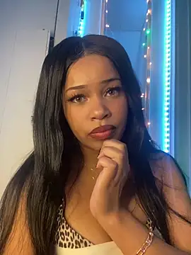 lovekaylaa online show from February 23, 6:07 am