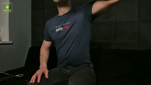 Snapshot of BrandonNorris chatting on February 6, 2:44 am BrandonNorris online show from February 6, 2:44 am