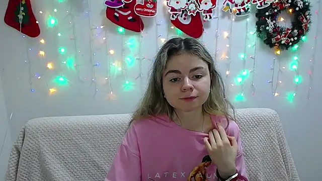 TinaRedly online show from January 10, 3:39 am