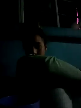 megan collins96 online show from December 31, 4:27 am