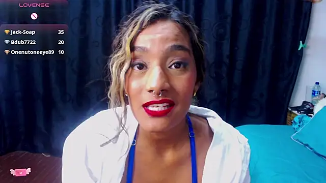 megan collins96 online show from January 19, 10:39 pm