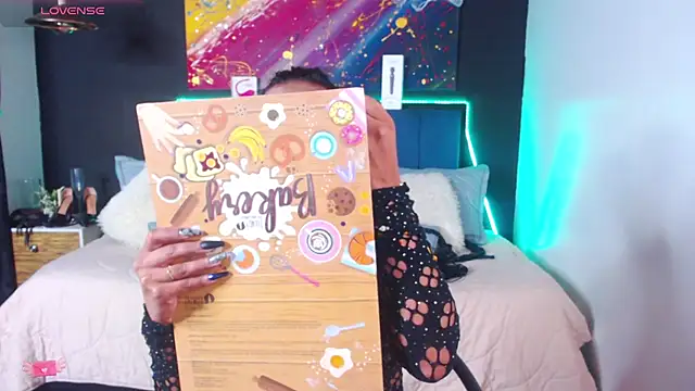 megan collins96 online show from January 23, 8:13 pm