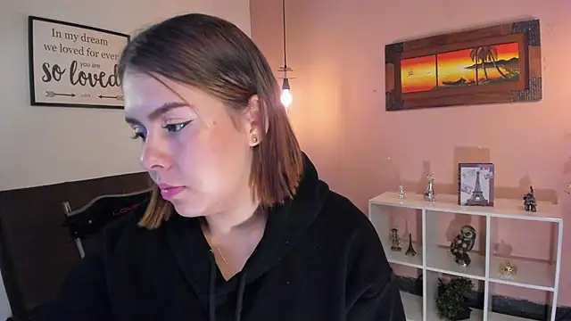 ArianaBaker online show from February 18, 1:00 pm