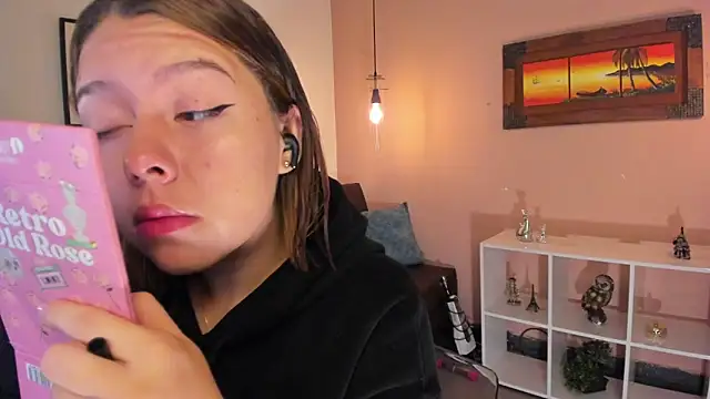 ArianaBaker online show from March 4, 12:33 pm