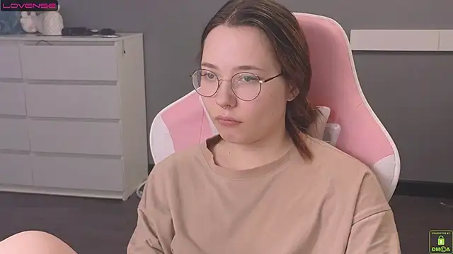 Airyhill online show from February 8, 8:32 pm