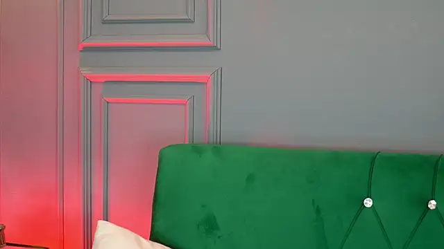 Snapshot of BlairSanders chatting on January 16, 7:10 pm BlairSanders online show from January 16, 7:10 pm