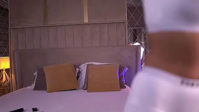 Snapshot of BlairSanders chatting on September 25, 6:22 pm BlairSanders online show from September 25, 6:22 pm