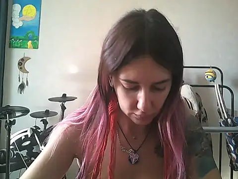 Snapshot of BlueXOwl chatting on September 22, 12:18 pm BlueXOwl online show from September 22, 12:18 pm