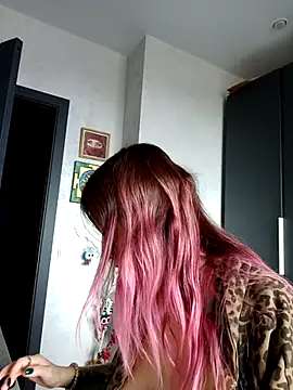 Snapshot of BlueXOwl chatting on October 11, 11:53 am BlueXOwl online show from October 11, 11:53 am