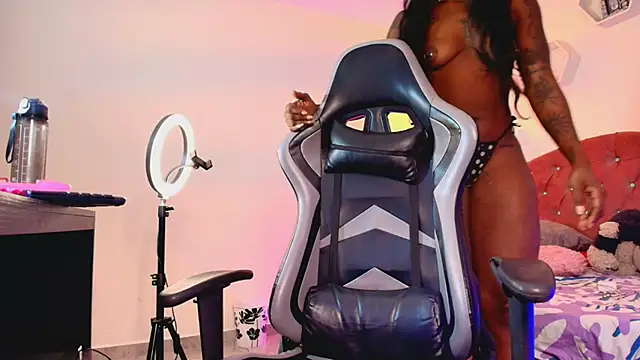 lilit kyteler online show from September 14, 2:11 am