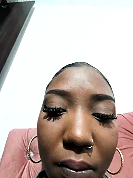 lilit kyteler online show from October 19, 2:12 am