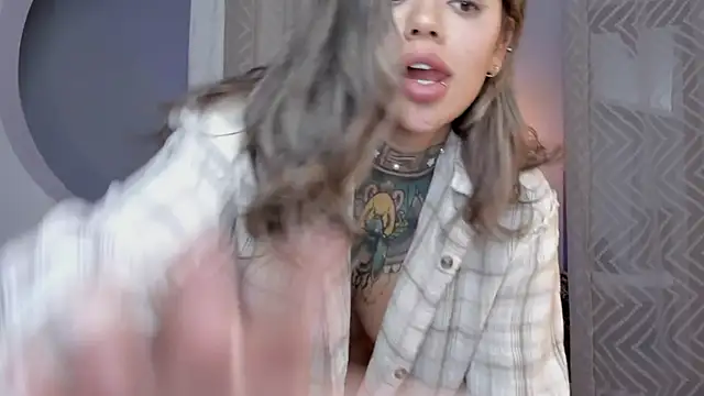 yandracelisofficial online show from December 20, 9:11 am