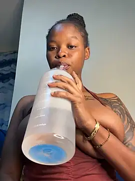 SexxyLunar online show from January 4, 1:31 pm