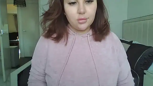 Snapshot of magical_mia chatting on January 29, 11:51 am magical mia online show from January 29, 11:51 am