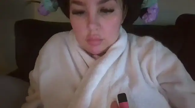 Snapshot of magical_mia chatting on February 21, 4:26 pm magical mia online show from February 21, 4:26 pm