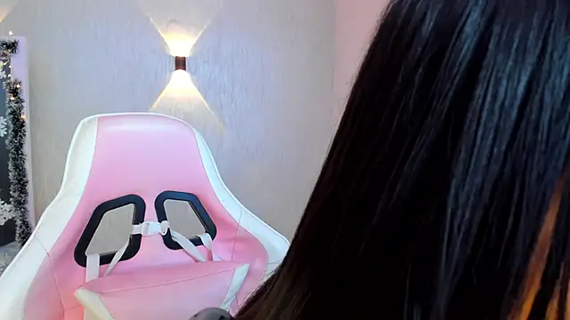 miagomezweb1 online show from December 21, 6:34 pm