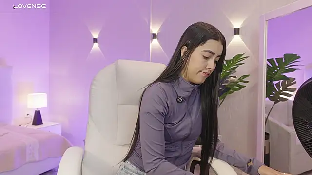 miagomezweb1 online show from September 22, 12:29 pm