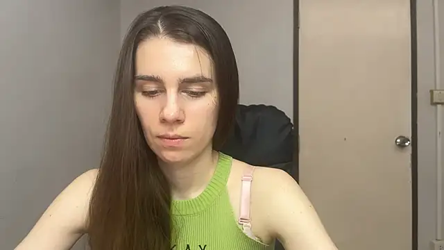 SassyJessi online show from September 22, 4:14 am