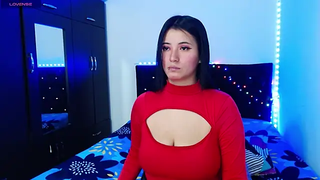 Snapshot of Zasha_Kaira chatting on February 27, 8:31 pm Zasha Kaira online show from February 27, 8:31 pm