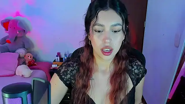 Snapshot of youpinkgirl_ chatting on January 18, 2:58 am youpinkgirl online show from January 18, 2:58 am