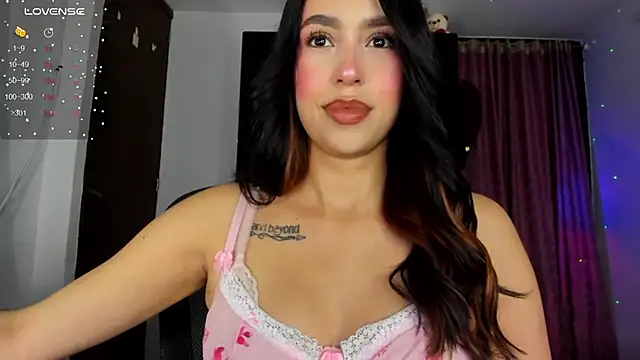 Snapshot of youpinkgirl_ chatting on March 3, 1:31 am youpinkgirl online show from March 3, 1:31 am