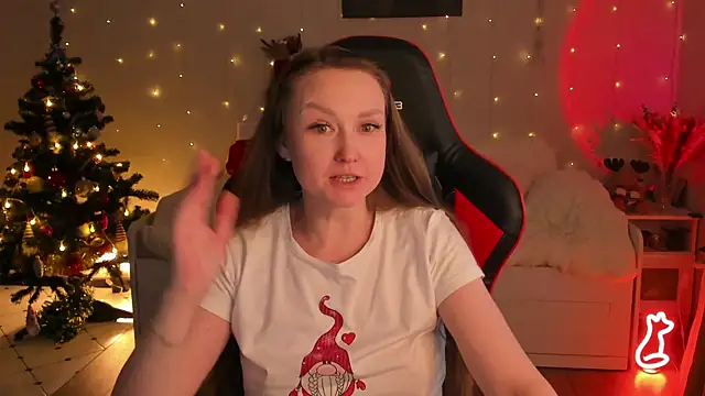 Snapshot of desperatehousewife__ chatting on January 13, 9:41 am desperatehousewife online show from January 13, 9:41 am