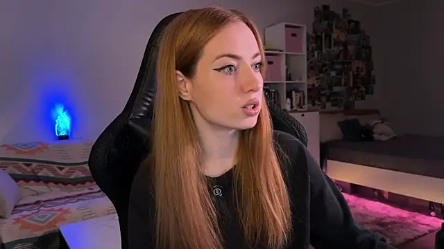 LinaWitch online show from October 15, 11:54 am