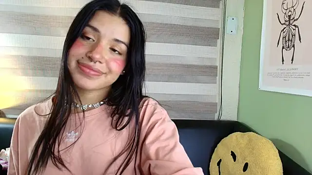 MiaaRose online show from March 22, 5:06 am