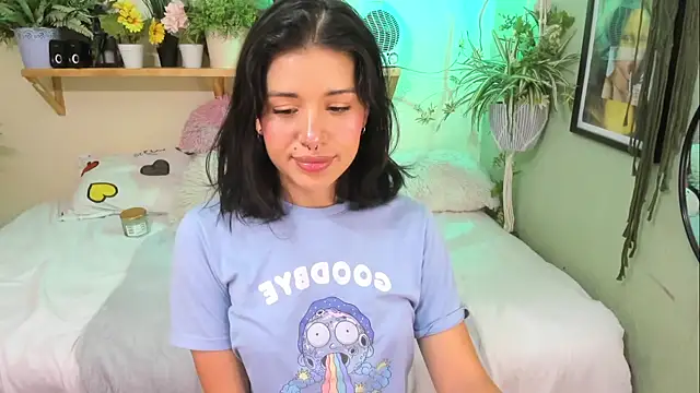 MiaaRose online show from September 18, 4:42 pm