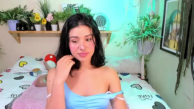 MiaaRose online show from September 22, 9:28 pm