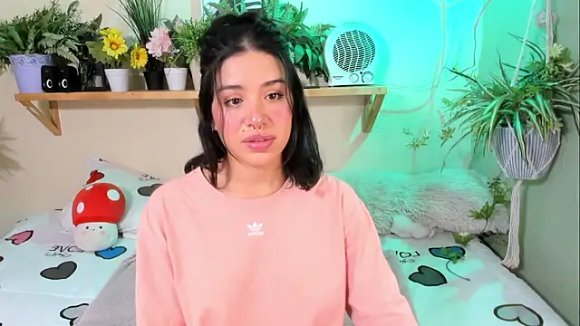 MiaaRose online show from September 30, 7:52 pm