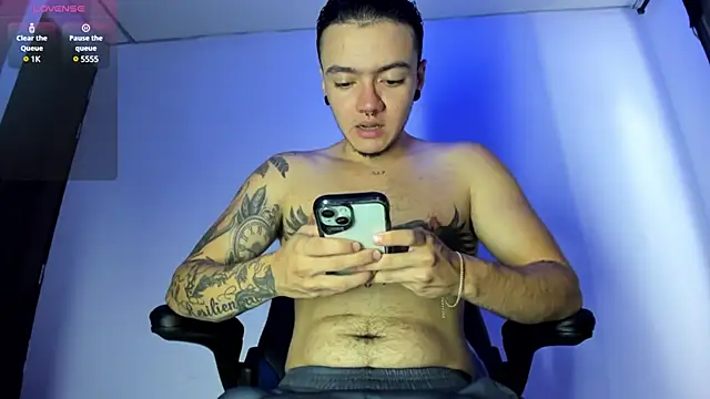 male pussy online show from December 3, 4:50 pm