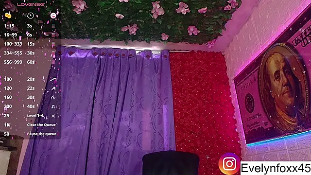 eve foxx online show from September 23, 8:23 pm