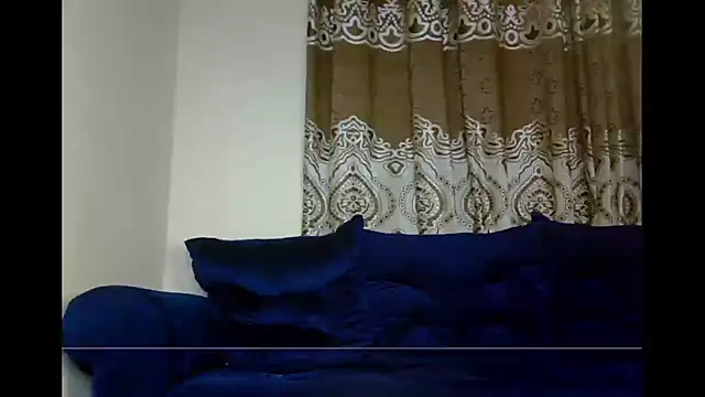 Snapshot of _mayya_ chatting on December 8, 7:54 pm mayya online show from December 8, 7:54 pm