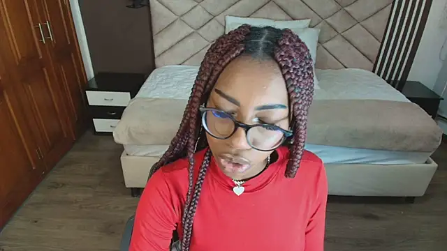 Raquel jones online show from February 11, 12:58 pm