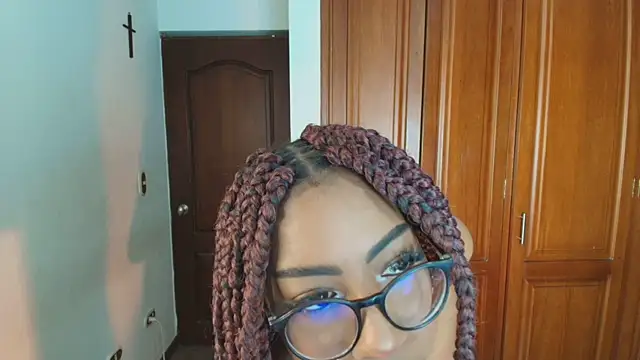 Raquel jones online show from March 22, 11:42 am