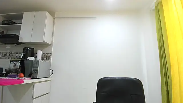 Adele johnsonn1 online show from March 11, 6:08 pm