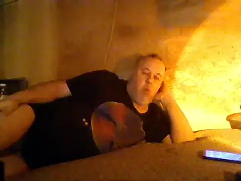 Nightshade7712 online show from March 3, 10:31 pm